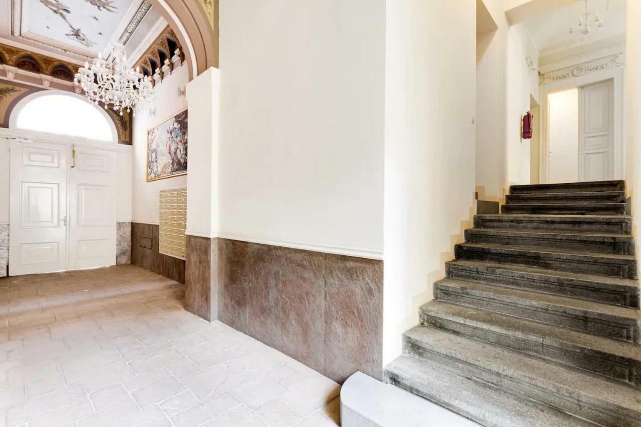 Prague Centre Armani Apartment מראה חיצוני תמונה
