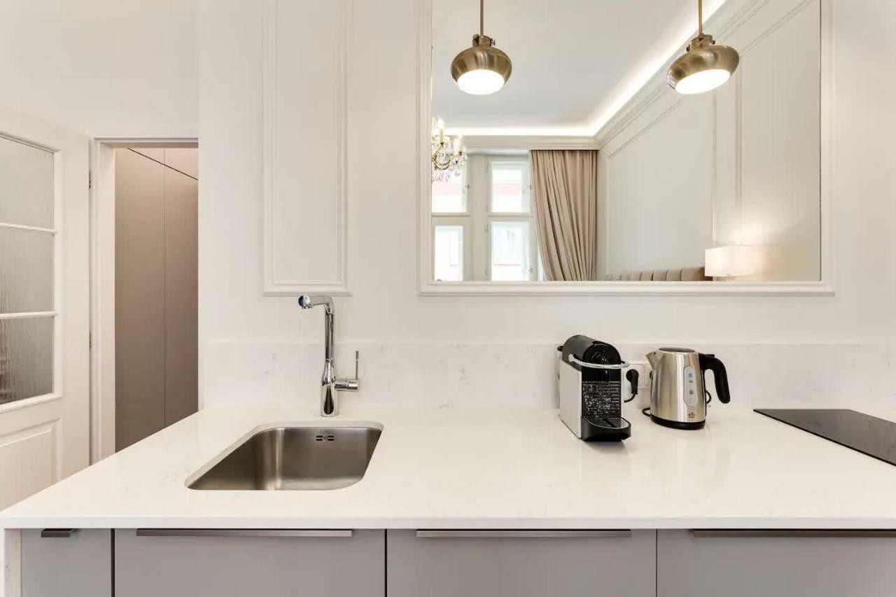 Prague Centre Armani Apartment מראה חיצוני תמונה