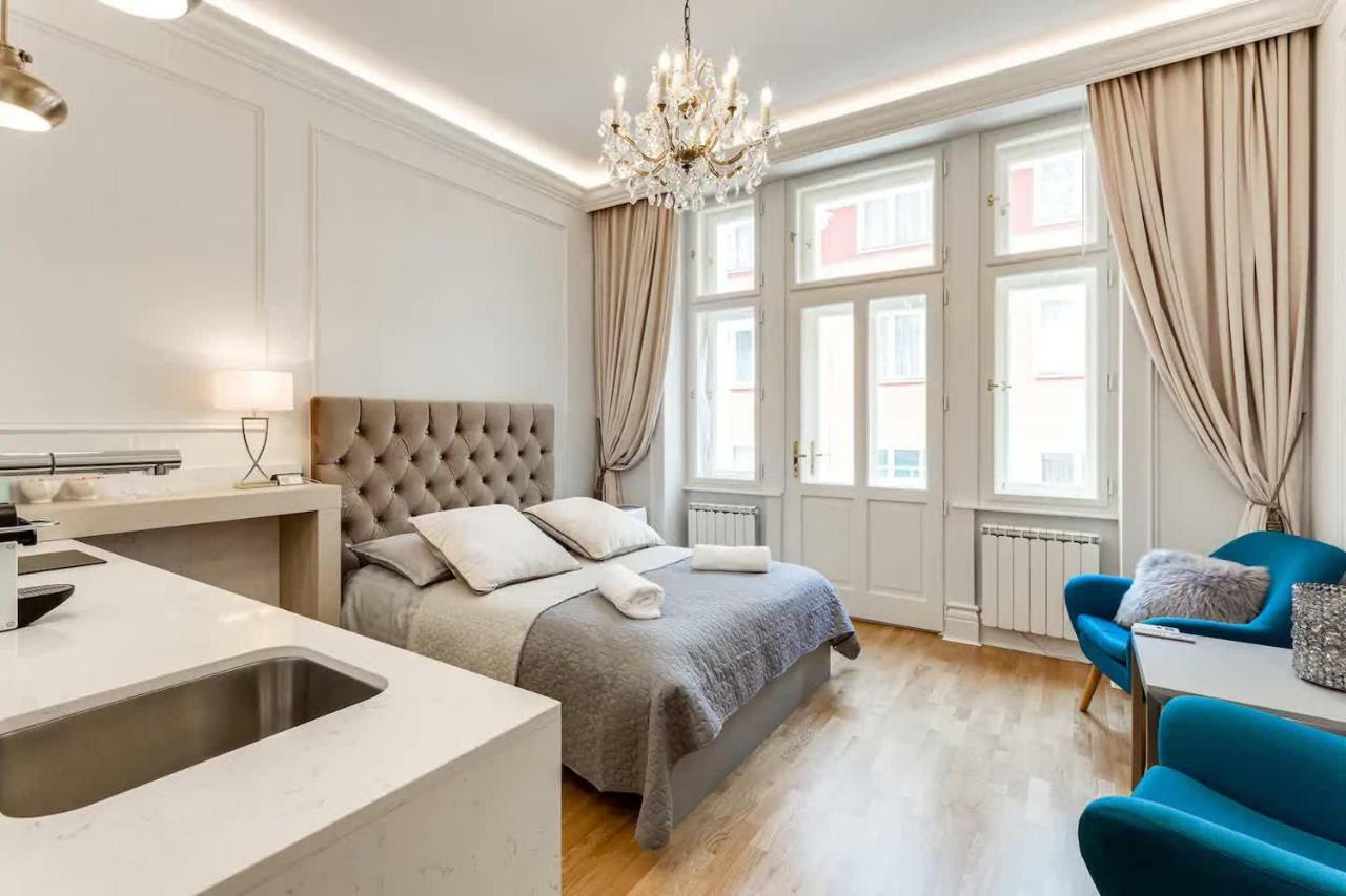 Prague Centre Armani Apartment מראה חיצוני תמונה