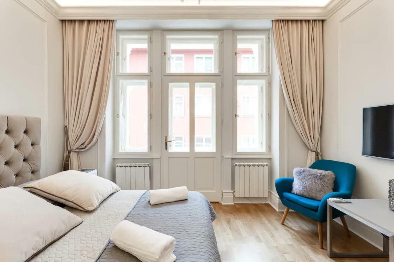 Prague Centre Armani Apartment מראה חיצוני תמונה